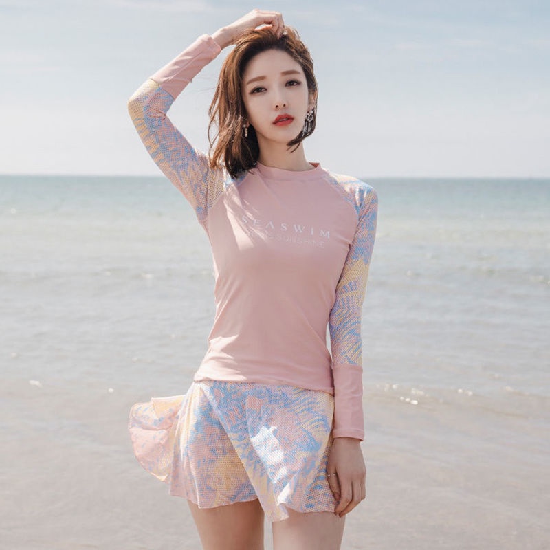 Đồ bơi nữ dài tay chân váy rời chống nắng kín đáo