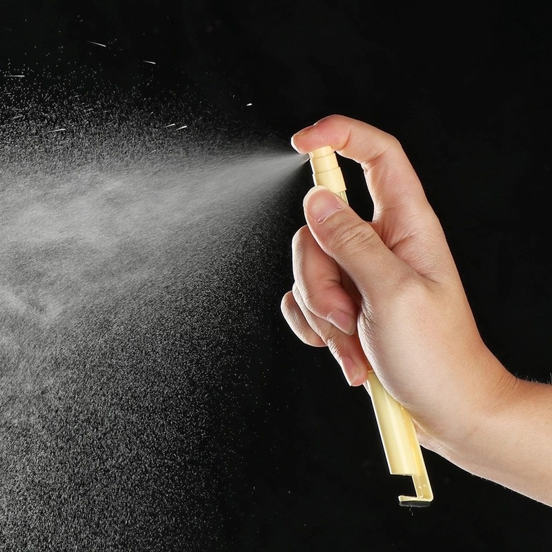 Bình Xịt Làm Sạch Màn Hình Điện Thoại/Bút Gel Màu Đen 3 Trong 1 Đa Năng Có Thể Bơm Lại Tiện Dụng