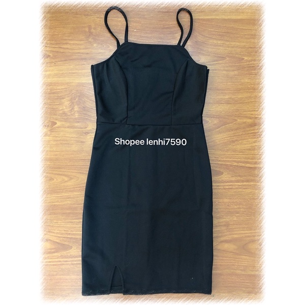 Set đầm dây body kèm áo khoác sơ mi caro giá rẻ