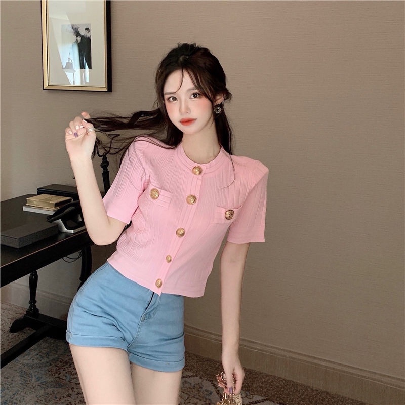 Áo Len Montoghi Cúc Vàng To Ôm Dáng Thời Thượng Smide Clothing