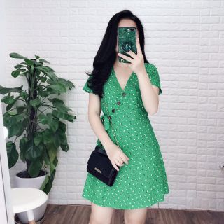Váy họa tiết