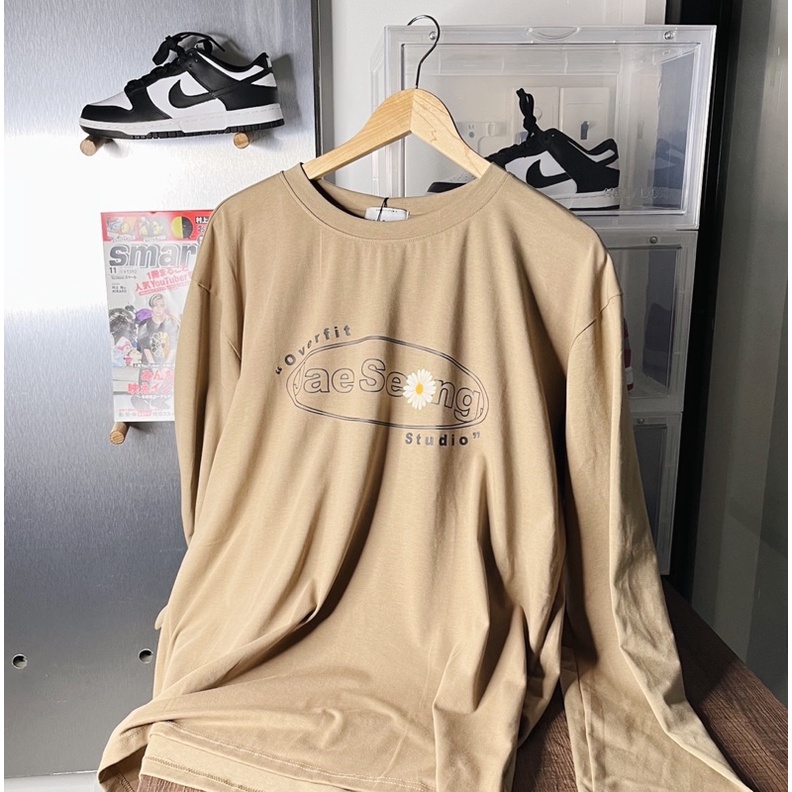 Áo Thun Tay Dài - Thương Hiệu JaeSeong - Hoạ Tiết Bông Hoa Cúc Hoạ Mi - DAISY LONGSLEEVE