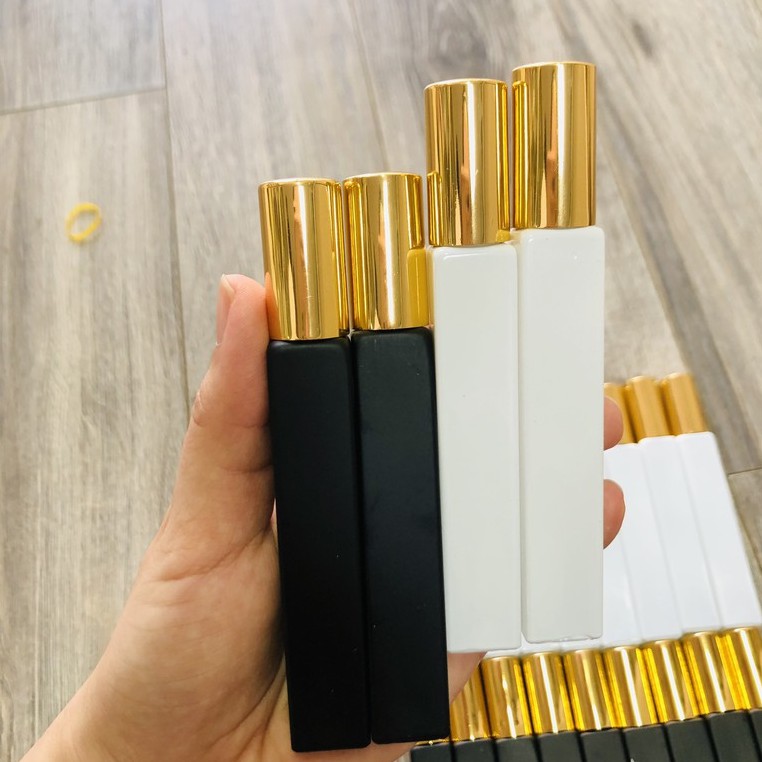 Lọ Chiết Nước Hoa 10ml Thủy Tinh Dạng Xịt Mẫu Vuông Màu Trắng Đen Nắp Vàng Sang Trọng, Lọ Đựng Nước Hoa San Chiết | BigBuy360 - bigbuy360.vn
