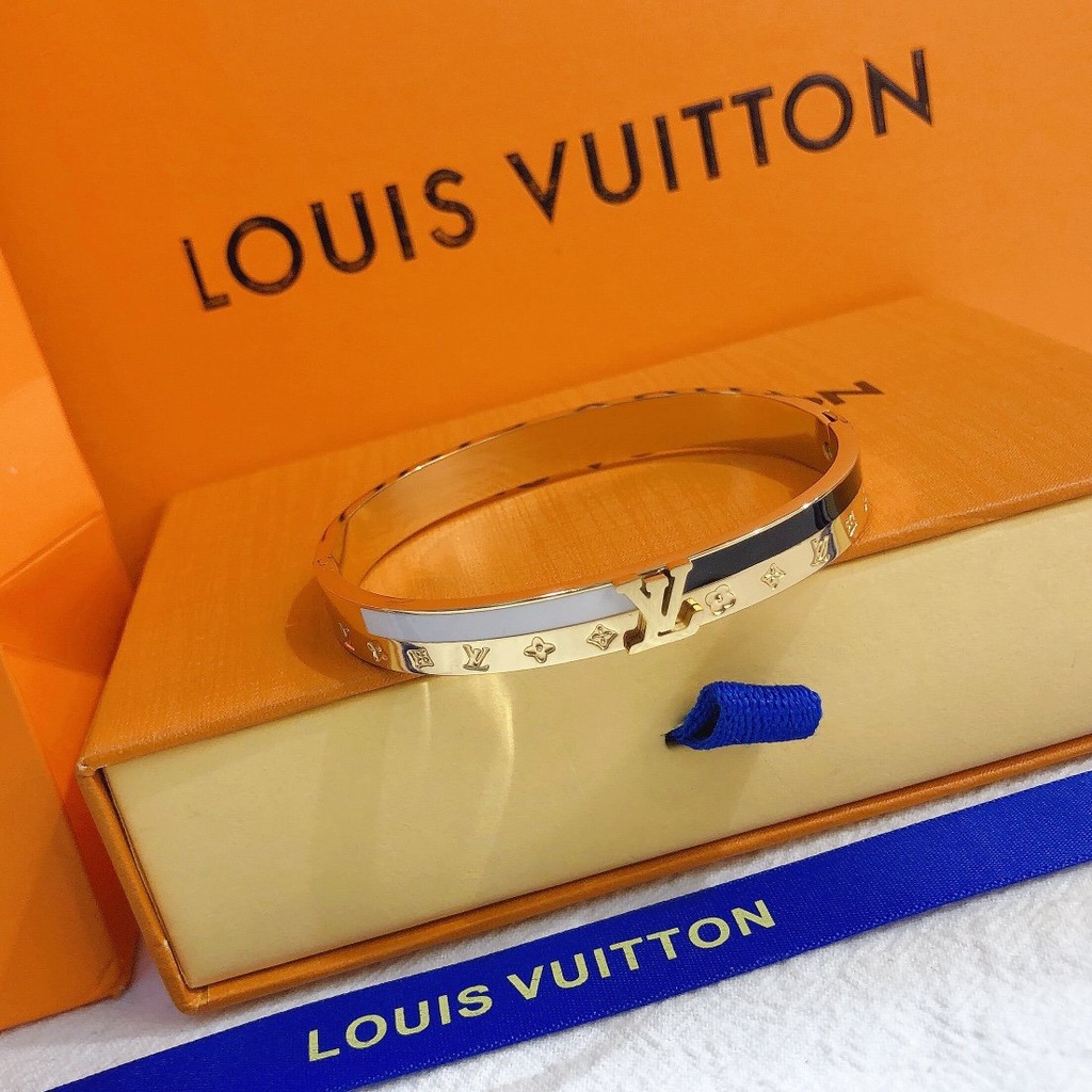 LOUIS VUITTON Lv Vòng Tay Họa Tiết Chữ LV LV Thời Trang Sang Trọng Cho Nữ