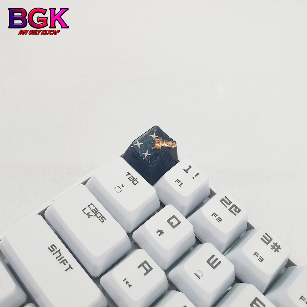 Keycap Lẻ hình tàu vũ trụ bay vào không gian OEM profile ( keycap resin độc lạ )( Keycap Artisan )