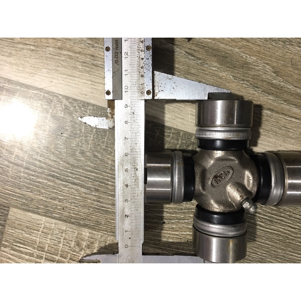 Sản phẩm gia đình làm: Bi chữ thập phi 35x98 NJ 131 Nga