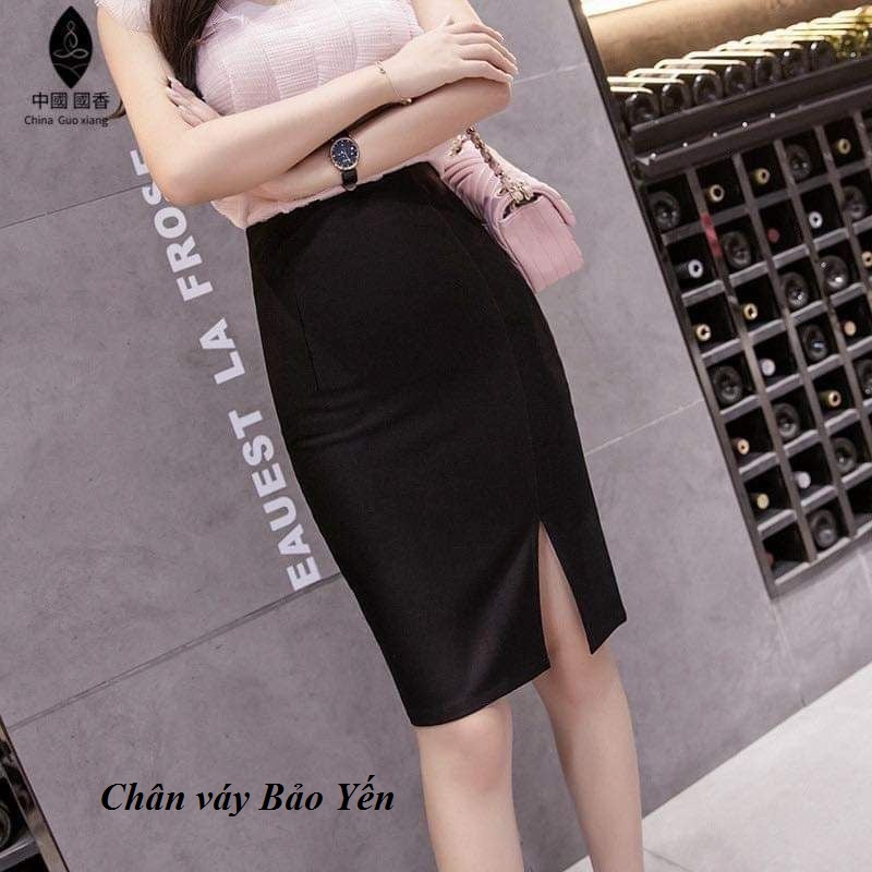 Chân váy bút chì màu đen xẻ trước tới gối( sẵn size)- M59