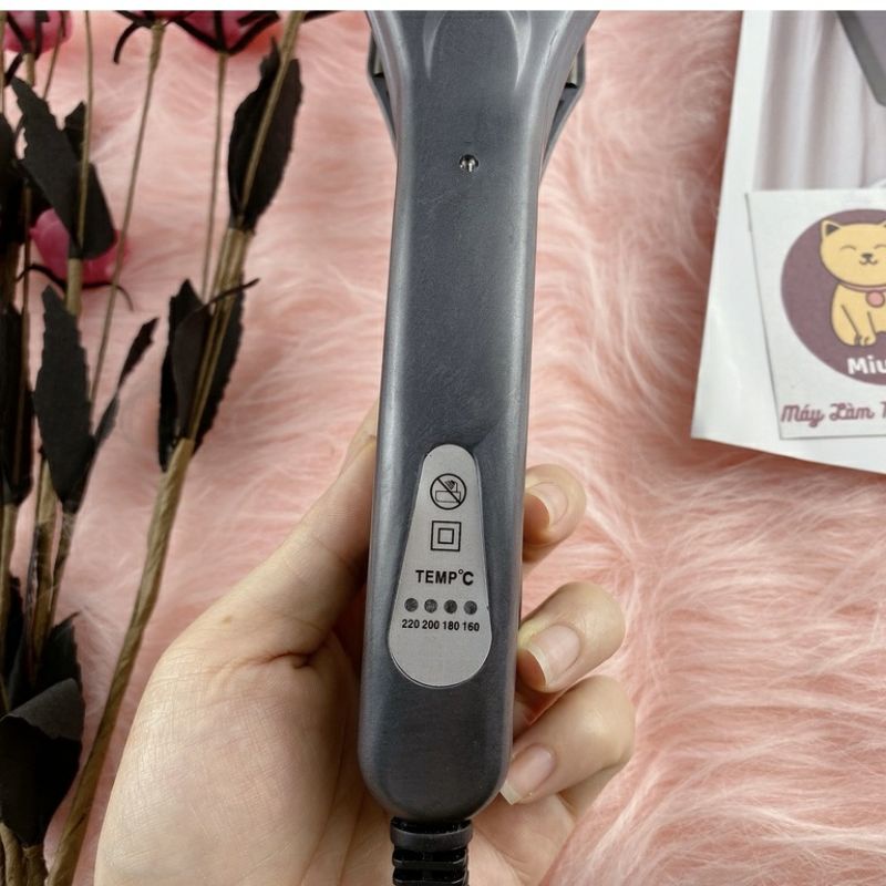 Máy duỗi tóc young 288