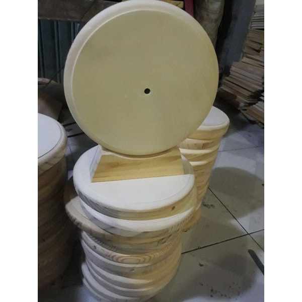 Đồng Hồ Gỗ Để Bàn - Khắc Laser : ( 20x20cm )
