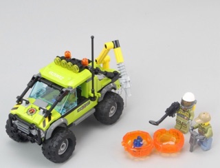 Mô Hình LEGO City 60122 - Máy Đào Núi Lửa