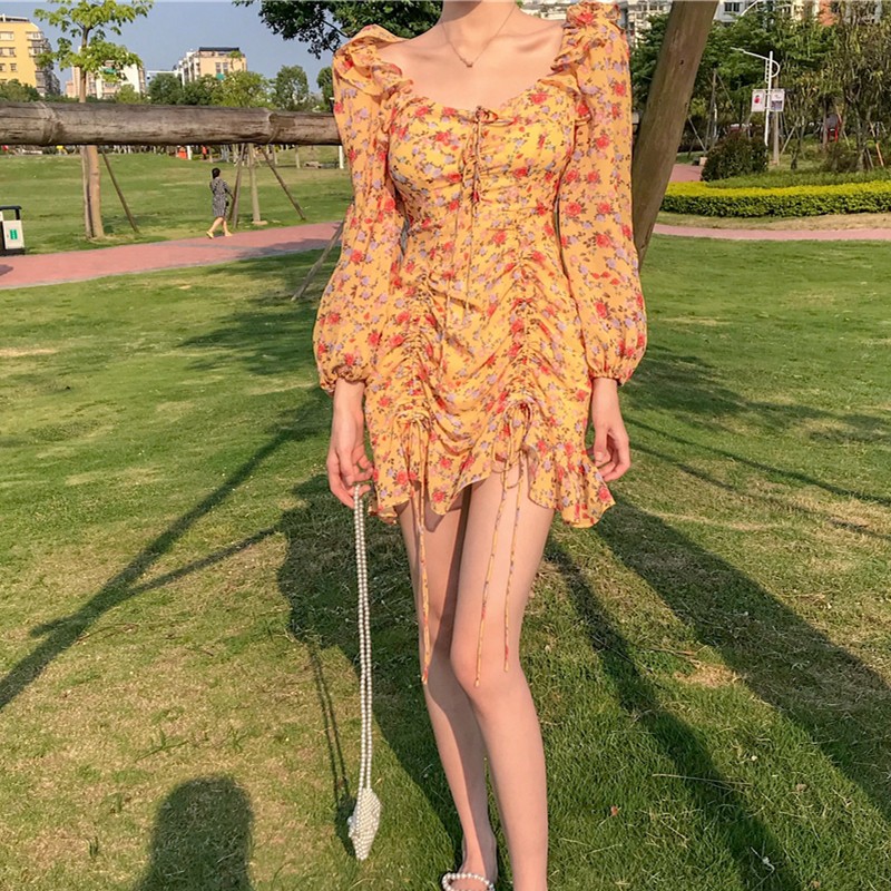 Đầm hoa nhí dáng xòe cổ vuông tay dài mini Emilyshop