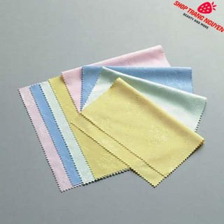 Khăn lau kính 14 x 14 cm (mầu giao ngẫu nhiên)