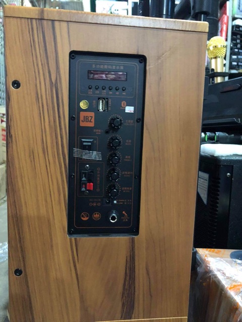 Loa kéo Bluetooth hát Karaoke Bass 2 tấc 200W JBZ J7 tặng kèm 2 Micro không dây