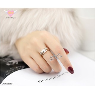 Nhẫn Titan Đính Đá Giữa