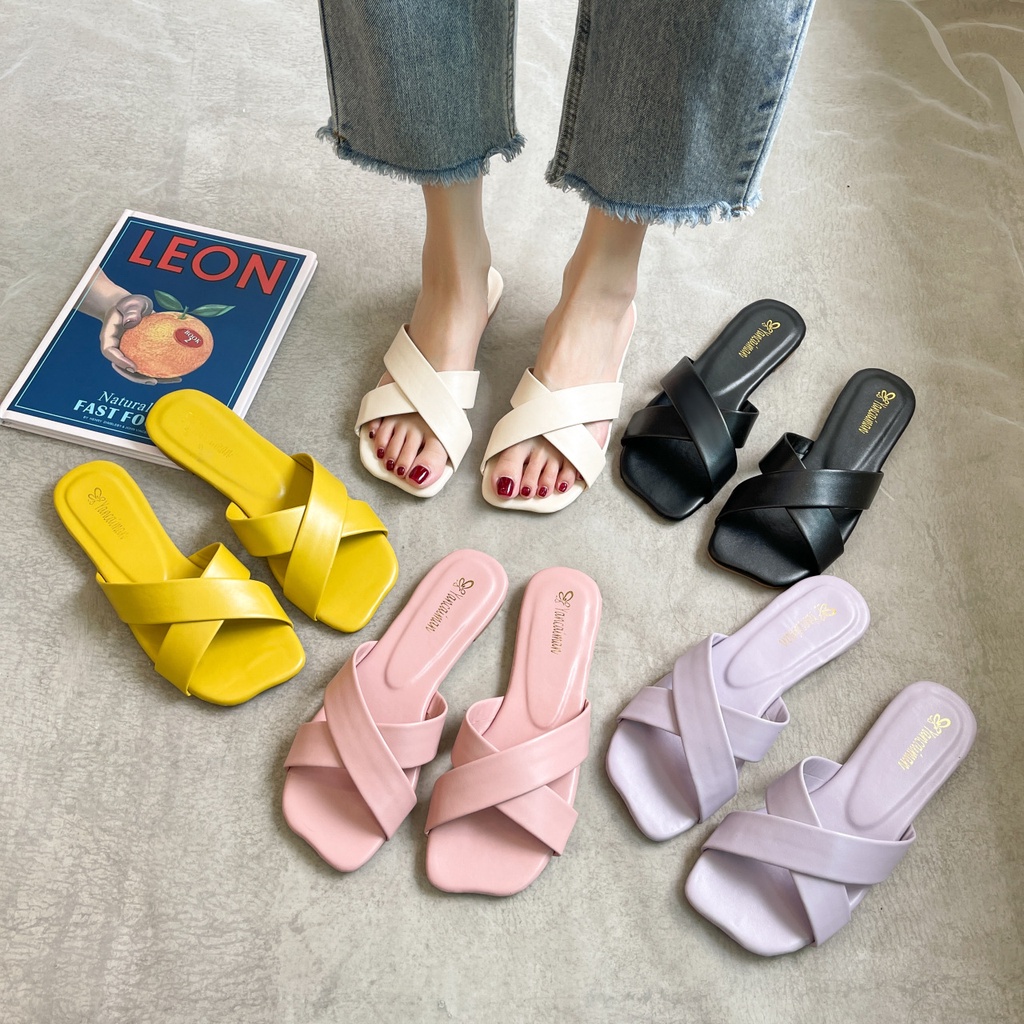 ✨Cổ Phiếu Sẵn Sàng✨Phong Cách Mới✔Giá Trị cp cao✈Giày Sandal Gót Thấp Hở Ngón Mũi Vuông Quai Chéo Màu Trơn Đơn Giản Thời Trang Mùa Hè Hàn Quốc 2022 Dành Cho Bạn Nữ