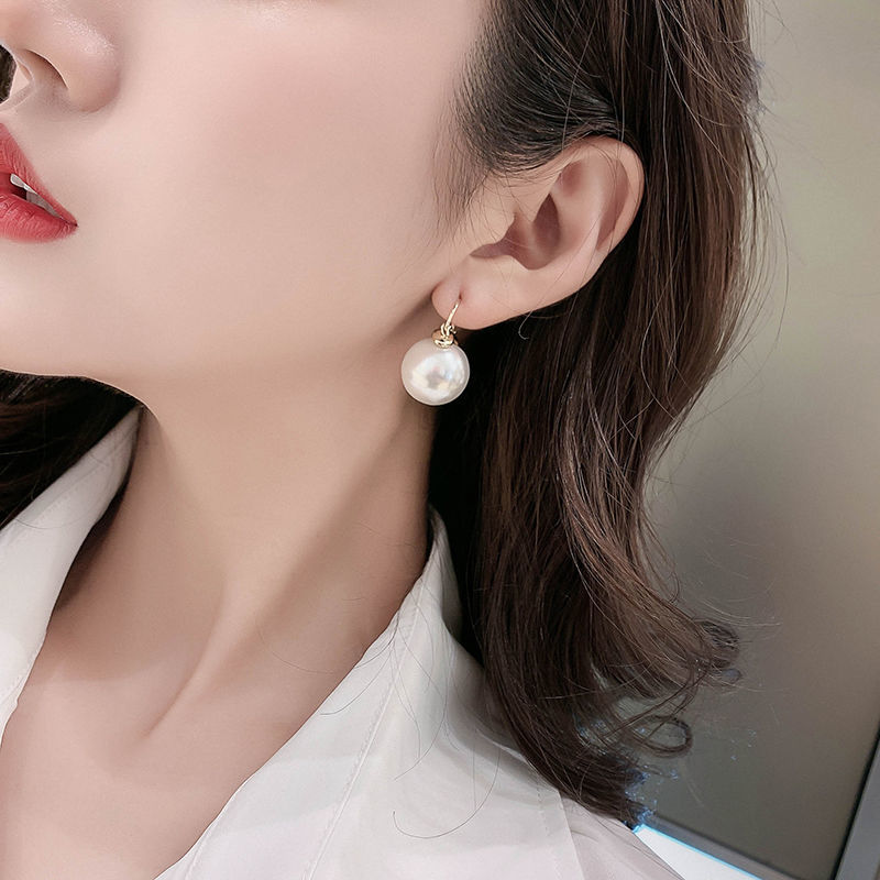 [star same style, pearl earrings] hd-by-2021 Korean pop.com red temperament Pearl Earrings advanced sense French Baroque earrings earrings female