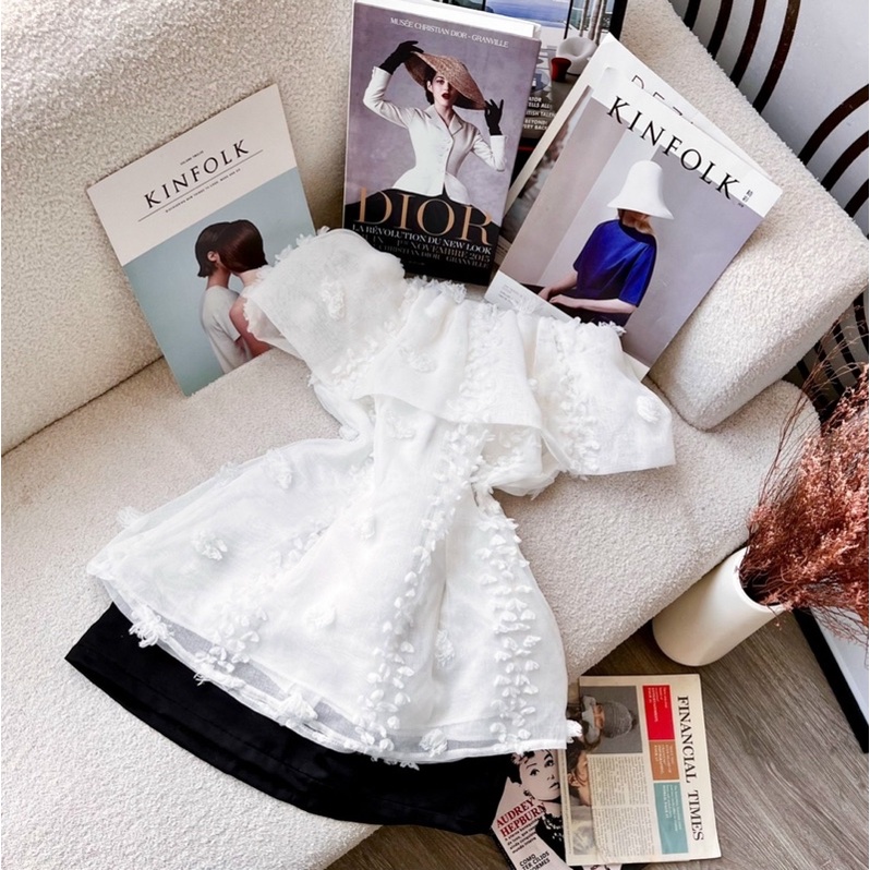 Set áo trể vai + chân váy A