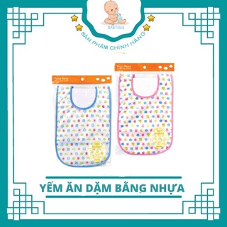Yếm ăn dặm bằng nhựa chống thấm cho bé nội địa Nhật Bản