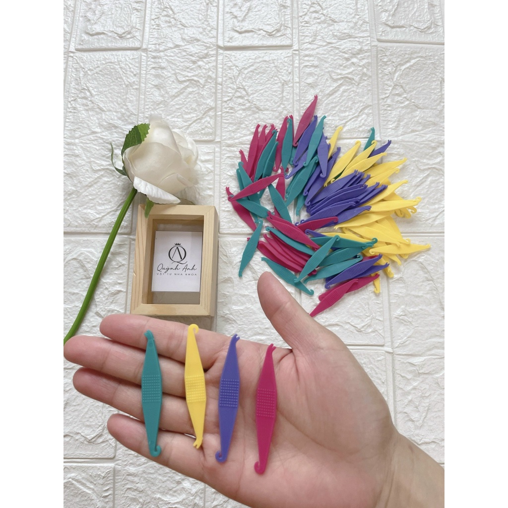 Cây móc chun liên hàm- Móc thun niềng răng