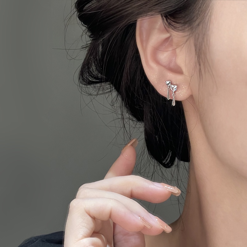 Khuyên Tai Hình Trái Tim Đơn Giản Dễ Phối Đồ 19A1737