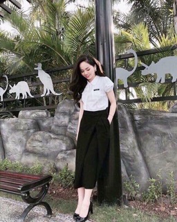 Chân váy vạt chéo