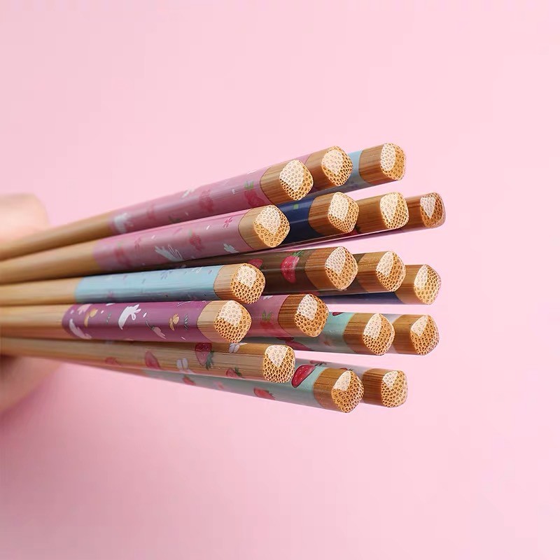 Bộ đũa tre in họa tiết nhiều mẫu  - set 8 đôi