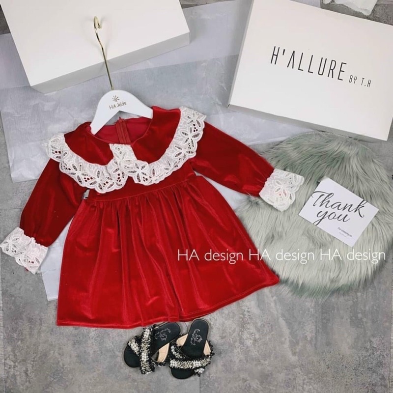 Váy nhung nhiều kiểu cho bé