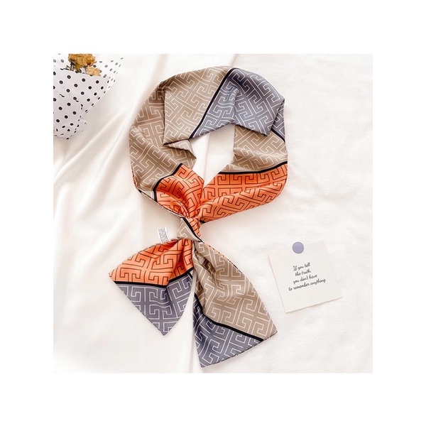 Khăn quàng cổ dáng dài chất liệu satin size 13x140cn