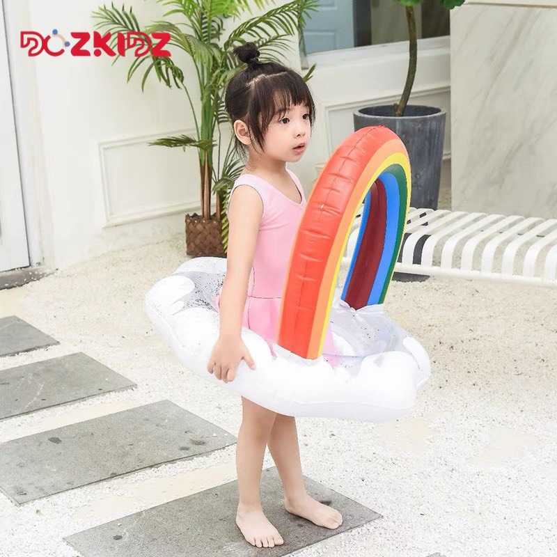 Phao bơi ngồi an toàn cho bé hình cầu vồng đẹp mắt, phù hợp trẻ từ 2 tuổi trở lên - DOZKIDZ