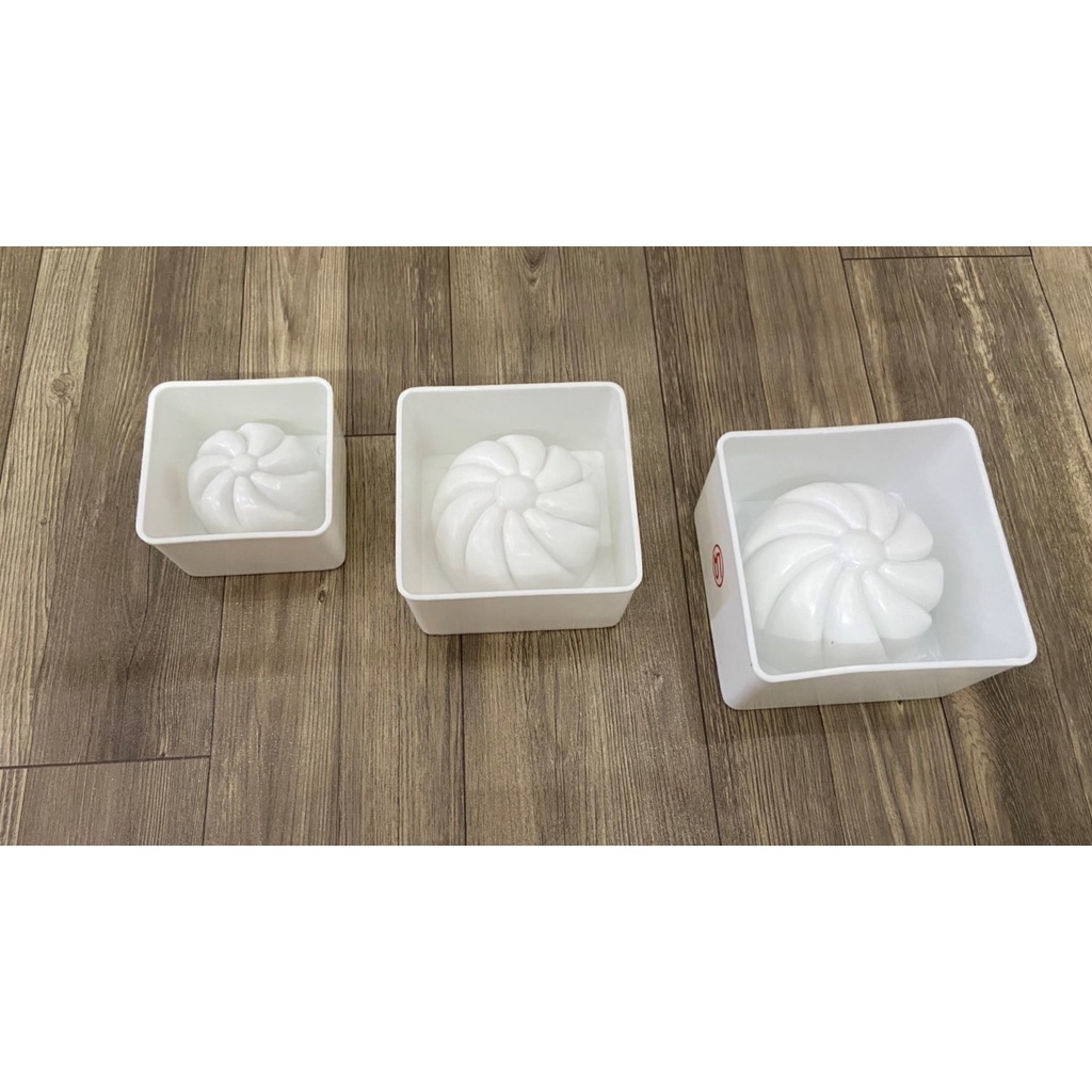 Khuôn bánh bao nhựa trắng 4 size