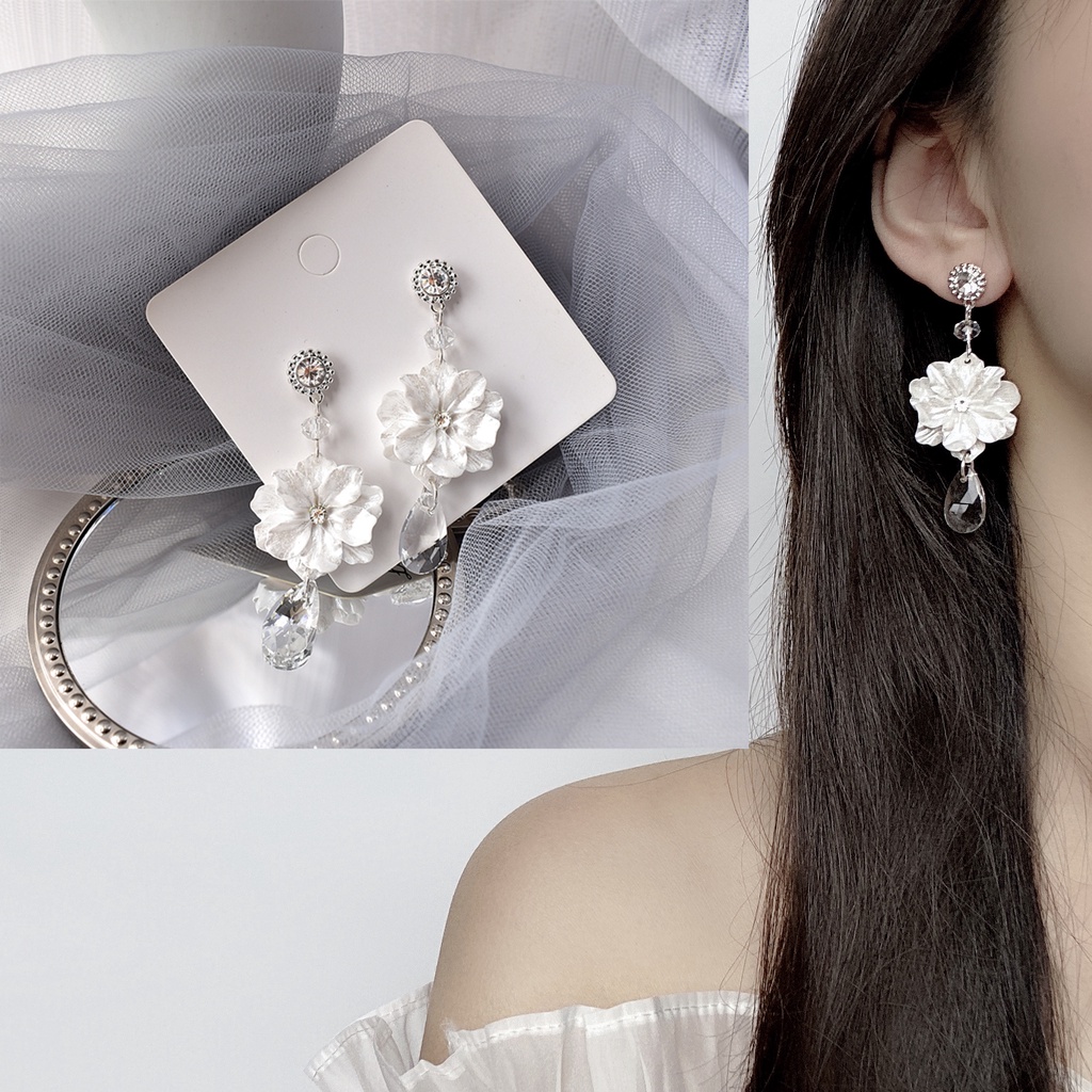 Bông Tai Mạ Bạc Dáng Dài Hình Hoa Trà Đính Kim Cương Giả Phong Cách Hàn Quốc