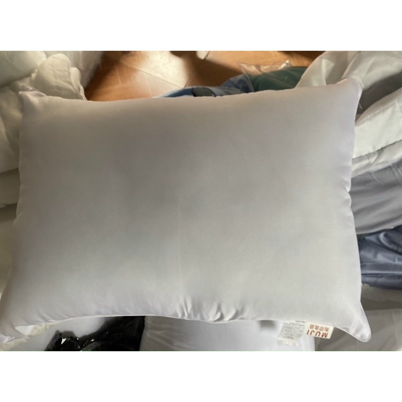 Combo 2 chiếc gối muji cao cấp hàng nhập khẩu size to 50x70cm có khoá kéo thay bông gòn