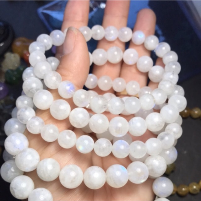 Vòng tay đá mặt trăng 8li