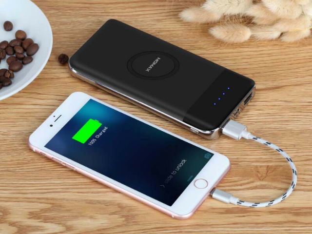 Pin sạc dự phòng hỗ trợ sạc không dây, MOMAX iPower Air (10000mAh),