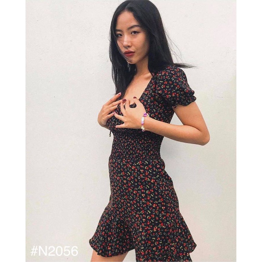 ĐẦM VOAN HỌA TIẾT HOA NHÍ XÒE NHẸ ĐUÔI CÁ XINH LUNG LINH - LANA DRESS | BigBuy360 - bigbuy360.vn
