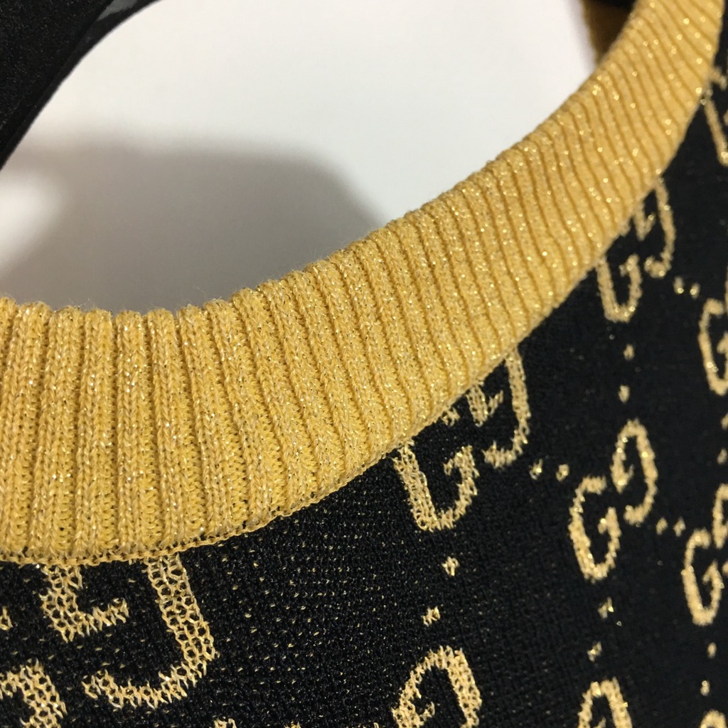 Váy len nữ dáng ôm GUCCI GG GC với kiểu dáng, họa tiết  mang phong cách vintage