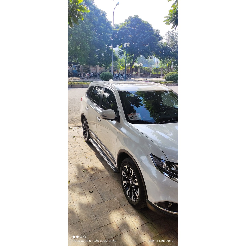 Bậc lên xuống, bệ bước chân xe Mitsubishi Outlander 2016-2022_Mẫu Nhôm đúc, siêu KM
