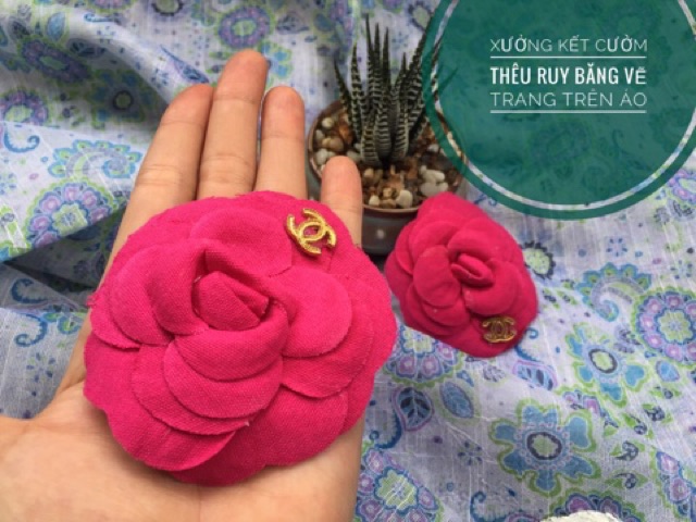 Hoa cài áo