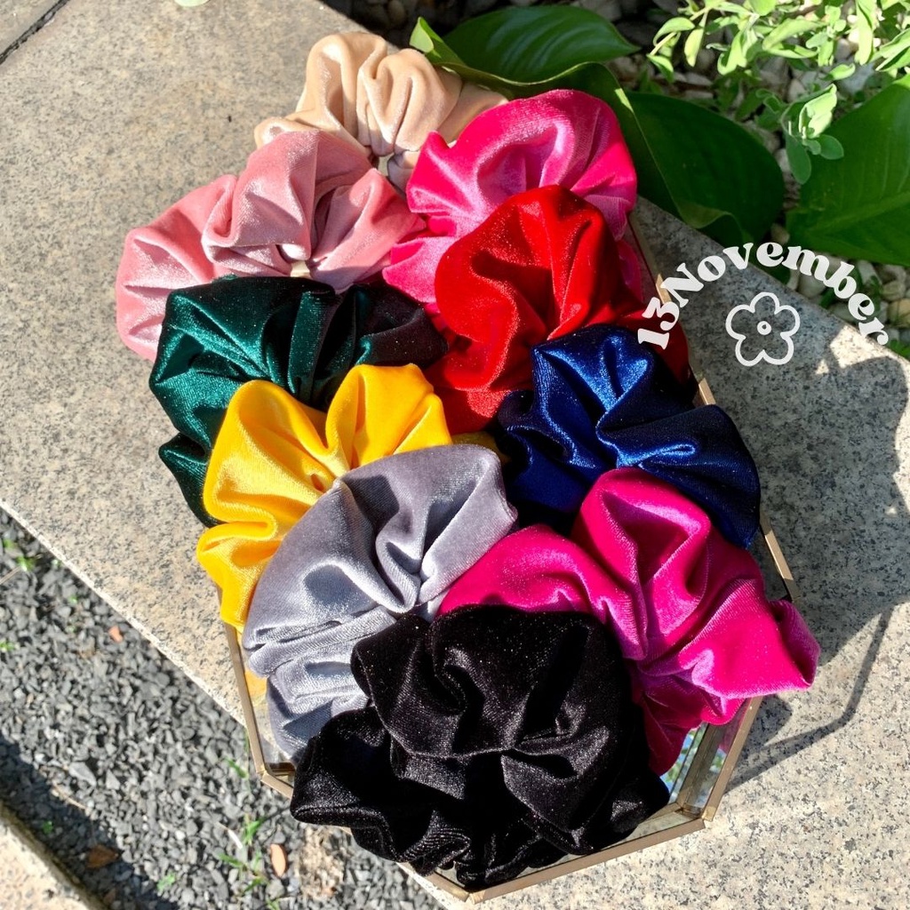 Scrunchies Nhung Cao Cấp Phồng To Dễ Thương Size Lớn Buộc Tóc Ánh Dạ Trơn Bóng Noel Hàn Quốc Hot Trend