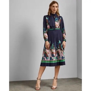 Đầm TED BAKER  xếp ly siêu xinh 🍀🍀🍀