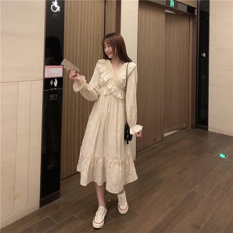 Đầm Tay Dài Cổ Chữ V Phối Bèo Thiết Kế Mới Thời Trang Mùa Thu Dành Cho Nữ