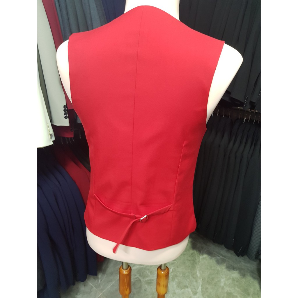 Áo gile nam ôm body màu đỏ tươi chất vải dày mịn co giãn | BigBuy360 - bigbuy360.vn