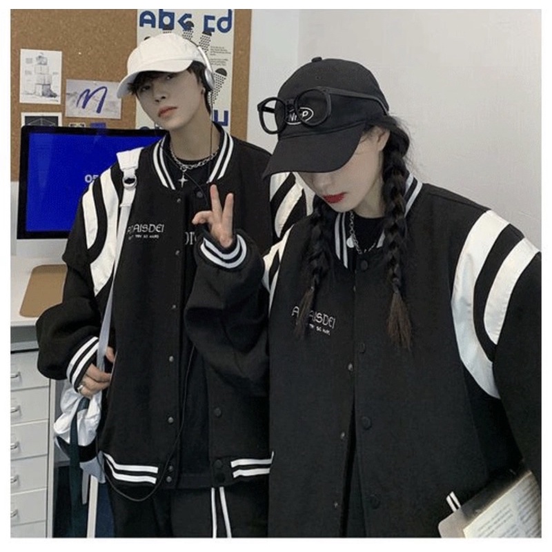 Áo khoác bomber viền tay