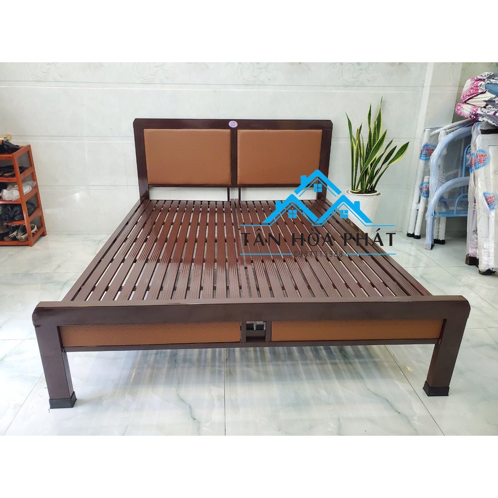 Giường sắt kiểu gỗ 1m6x2m hộp nâu