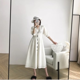 Váy trắng đi biển