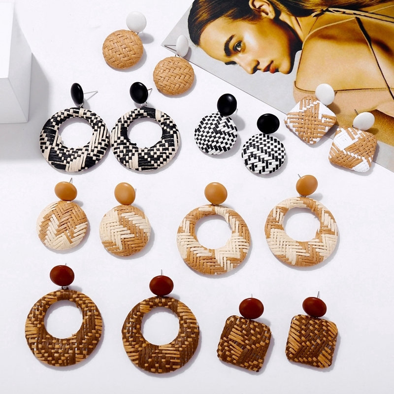 Khuyên Tai Nữ Trang Dáng Dài Tạo Hình Độc Đáo