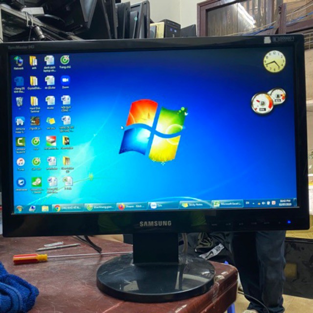 màn samsung 19in cũ thanh lý còn sài tốt 20 | BigBuy360 - bigbuy360.vn