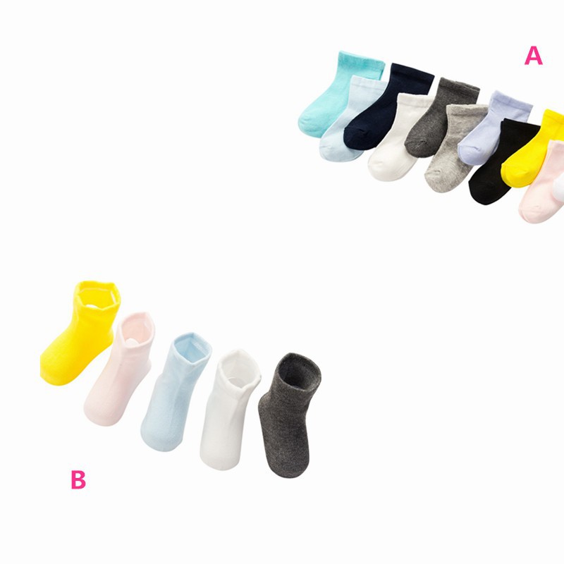 5 đôi vớ giữ ấm mùa đông kiểu dáng xinh xắn dành cho các bé