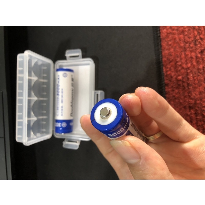 Pin xạc 18650 3.7v chất lượng chuẩn,dung lượng 3000mah giá 1 viên pin