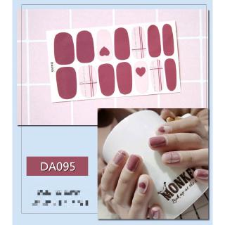 Sticker dán móng tay hình trái tim dễ thương
